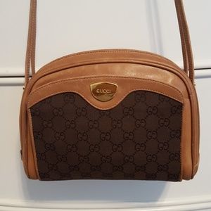 Gucci Classic Design Shoulder Bag
